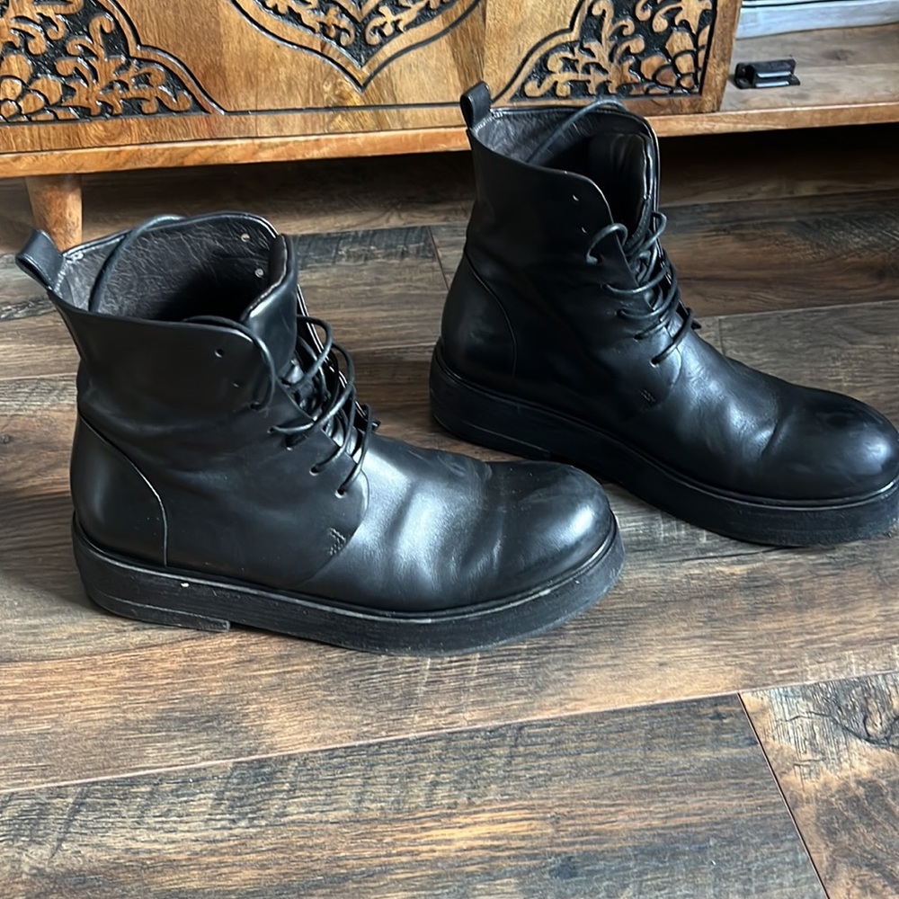 Good Condition Only Three Time Used Like New - image 2